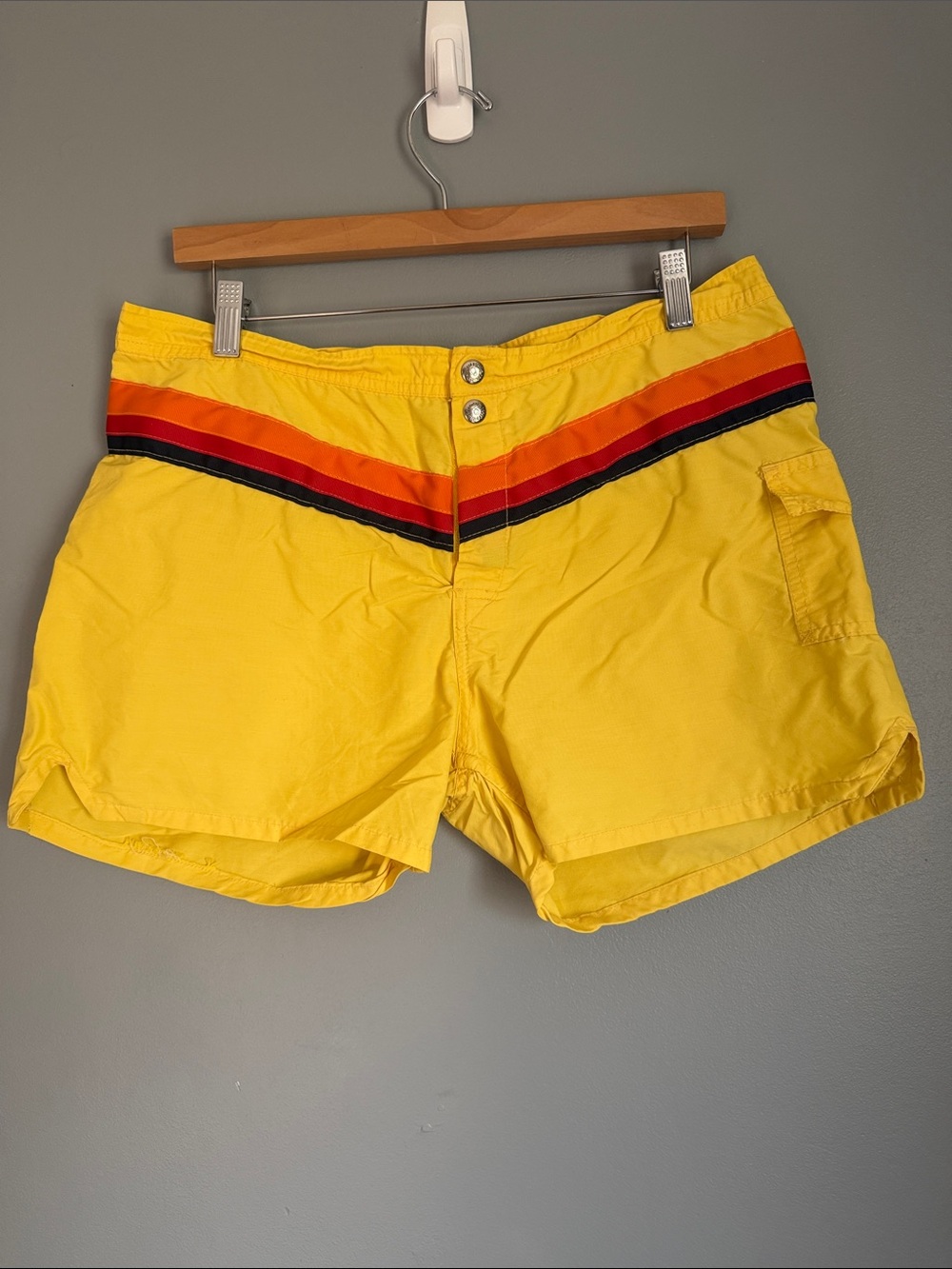 Vintage 70s 80s Ocean Pacific OP Style Yellow Rainbow Stripe Board Shorts M 32”